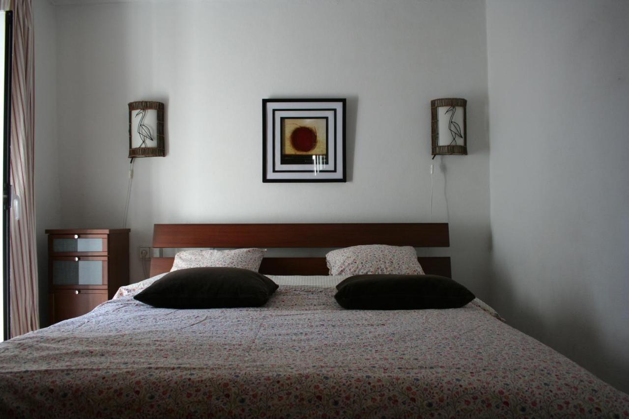 Casa Sonrisa Villa Guaro Room photo